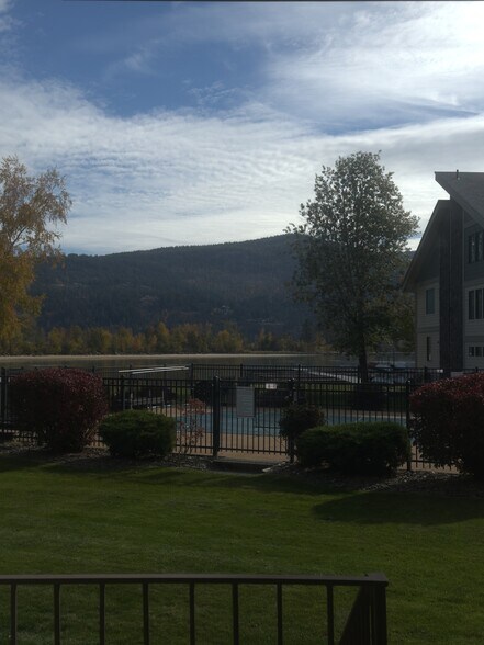 Building Photo - 301 Iberian Way