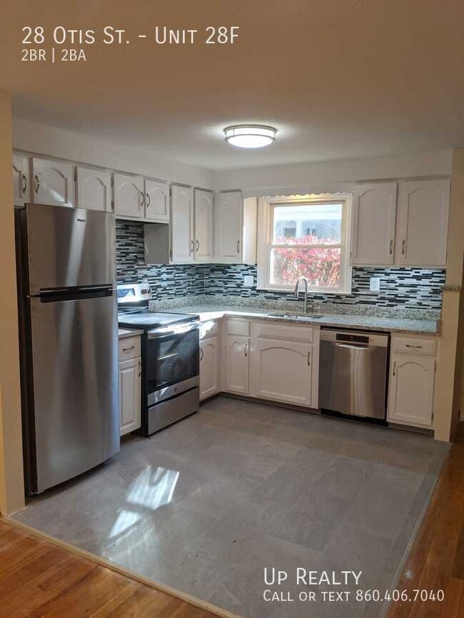 Building Photo - 28 Otis St