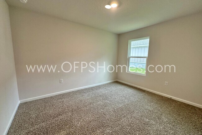 Building Photo - 2640 Saltgrass Wy