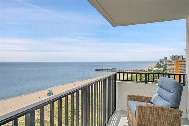 Building Photo - 525 N Ocean Blvd