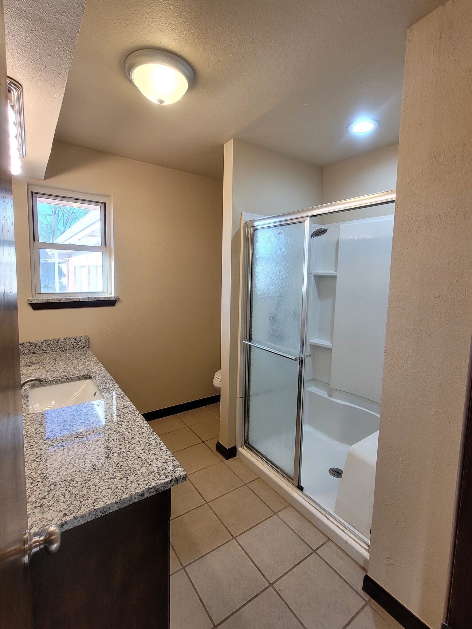 Building Photo - 4805 Del Crest Dr