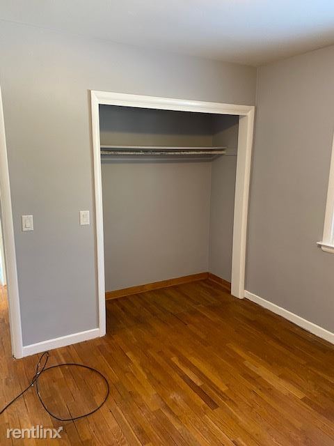 Building Photo - 2 br, 1 bath House - 4685 Grand Haven Rd