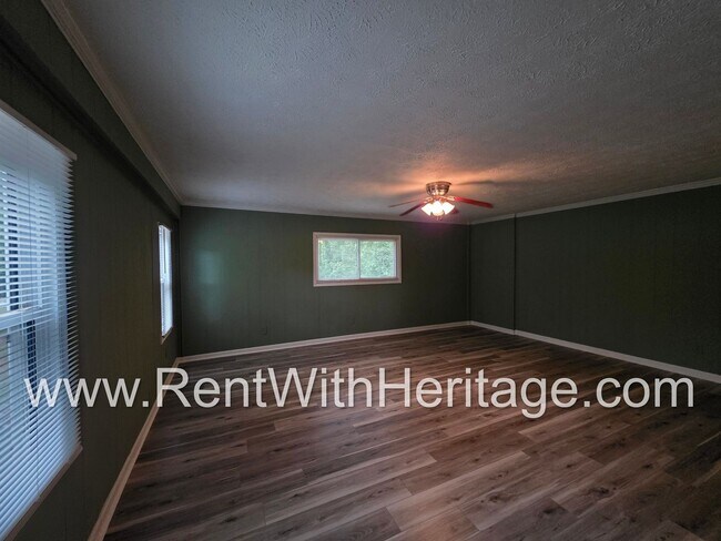 Building Photo - Gorgeous 4 Sided Brick Home/ Upgrades Galore/ Full Unfinished Basement