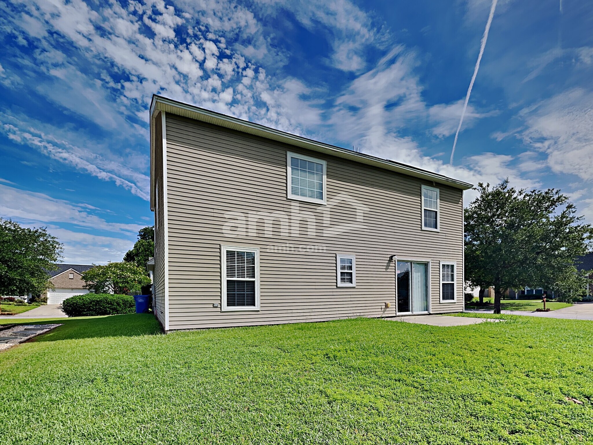 Building Photo - 5001 Athol St
