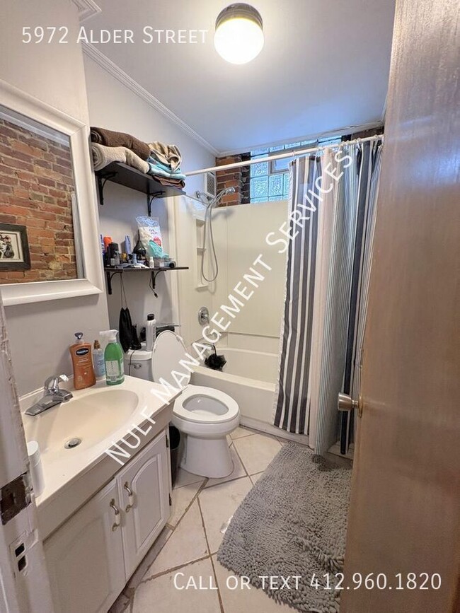 Building Photo - 1 Bed, 1 Bath Apartment in Shadyside