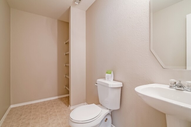 Building Photo - 20726 Desert Shadows Ln