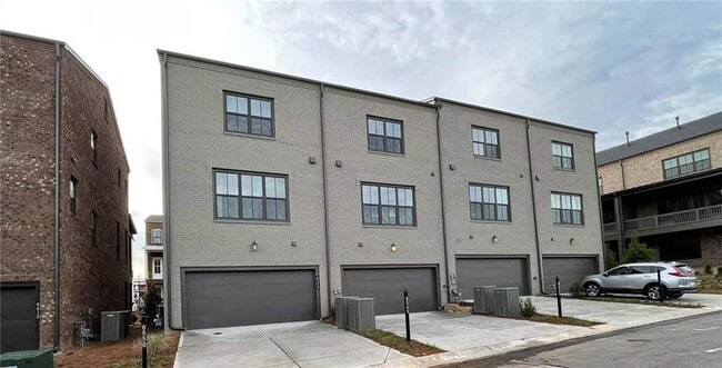 Building Photo - 6540 Cortland Walk