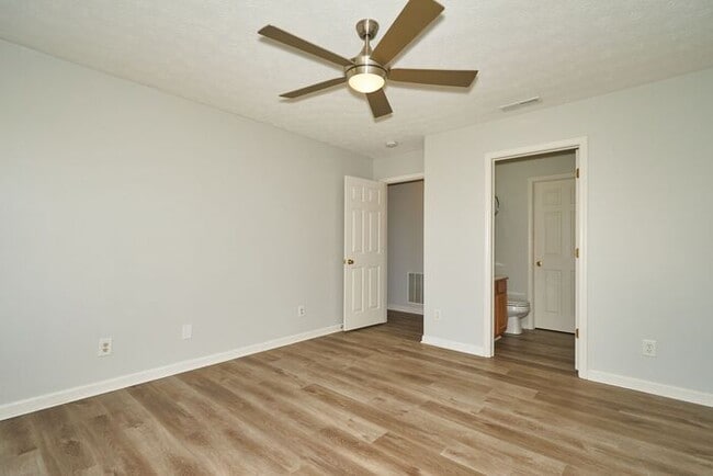 Building Photo - Brownsburg Schools and a Fenced Backyard!!