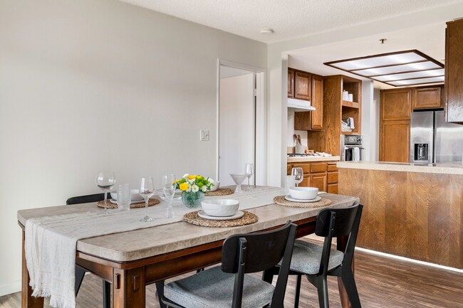 Building Photo - 16255 Pacific Cir