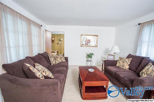 Building Photo - 4607 Rutledge Dr NW