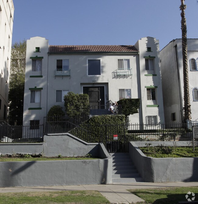 Building Photo - Gillman Apartments