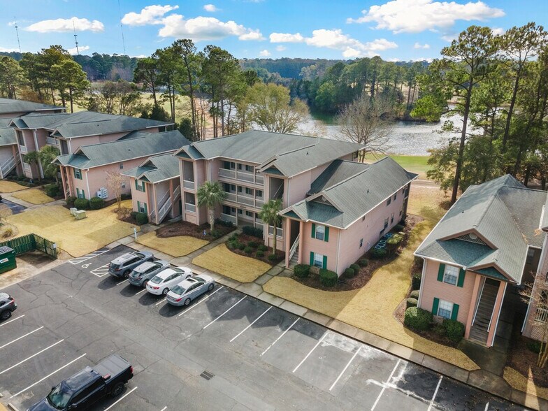 Building Photo - 117 Pinehurst Ln