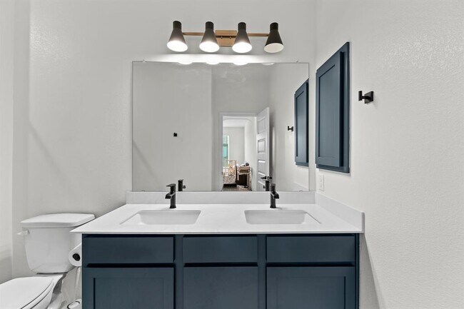 Building Photo - 1705 Tin Can Trl