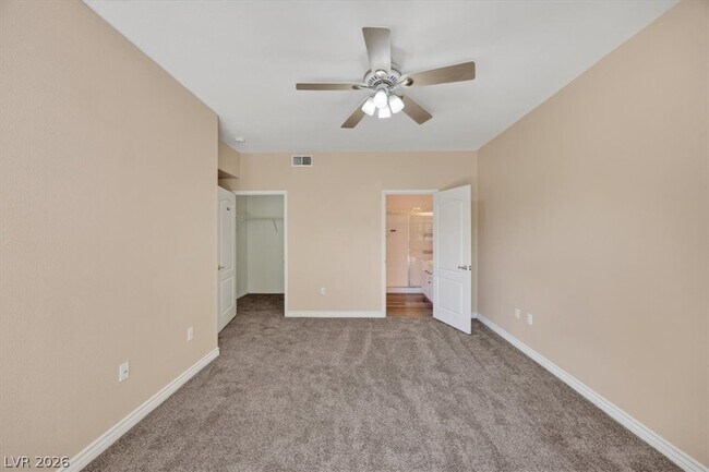 Building Photo - 9901 Trailwood Dr