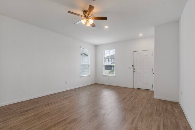 Building Photo - 17714 Winnower Ln