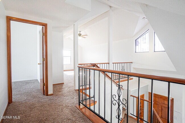 Building Photo - 10968 Whitey Ford St