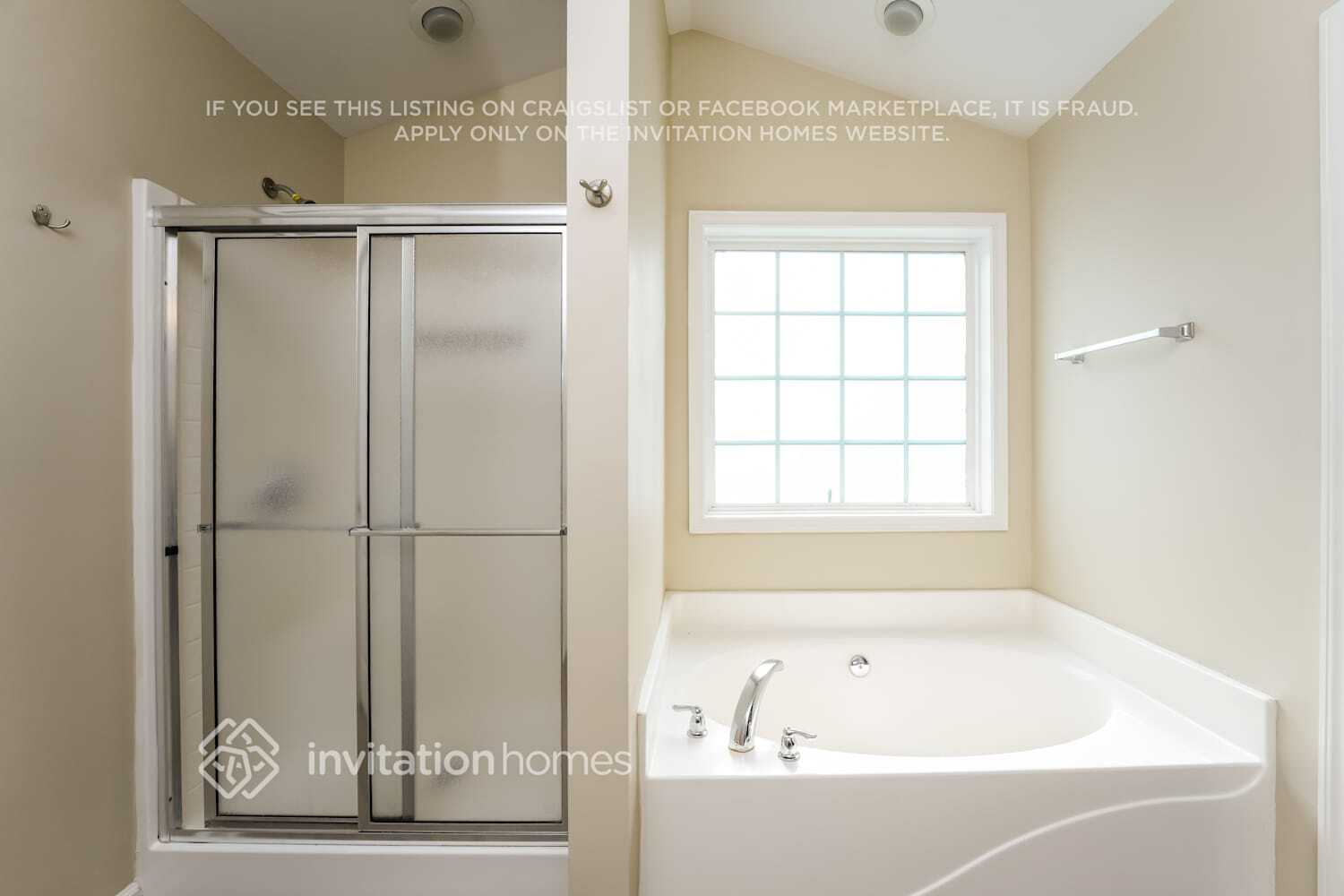 Building Photo - 971 Wisteria View Ct SE