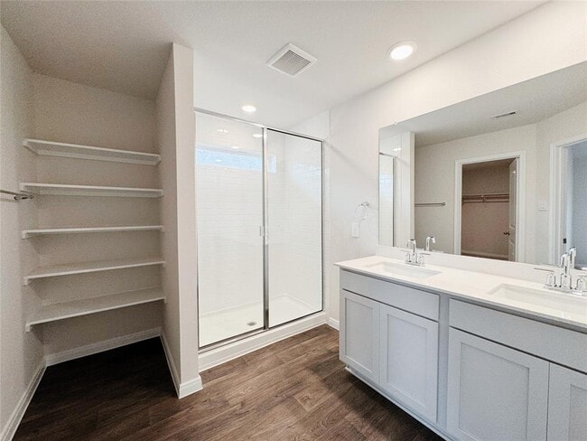 Building Photo - 1207 Camden Ln