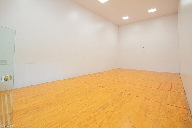 Building Photo - 1170 Wildwood Lakes Blvd