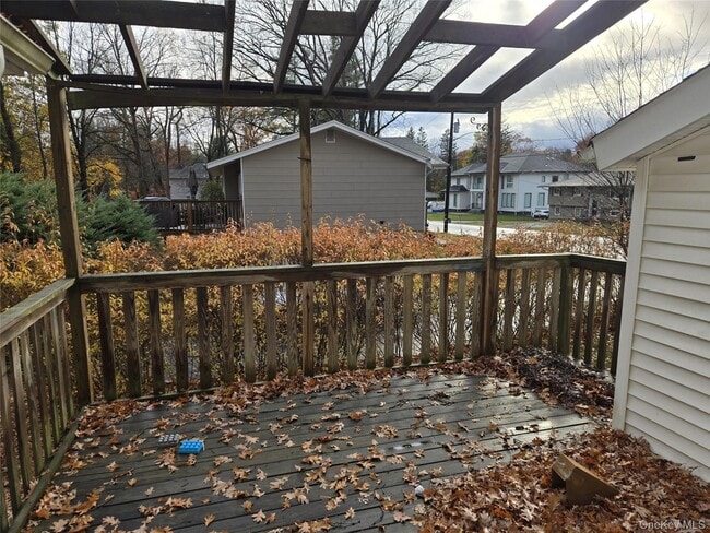 Building Photo - 115 Norben Rd