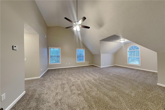 Building Photo - 1464 Claredon Dr NW