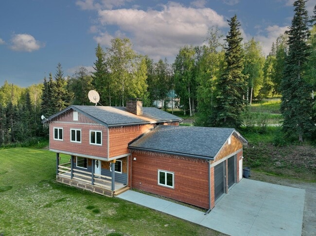 Building Photo - 3 Bed 2.5 Bath Home in the Hills