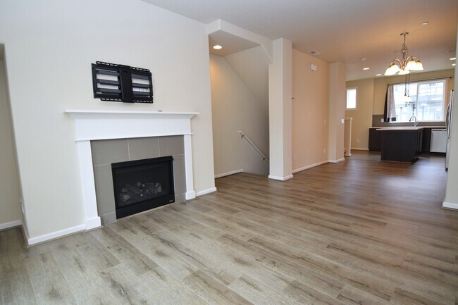 Building Photo - 15154 NW Fig Ln