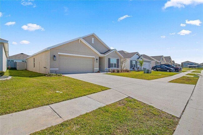 Building Photo - 8687 SW 49th Ter