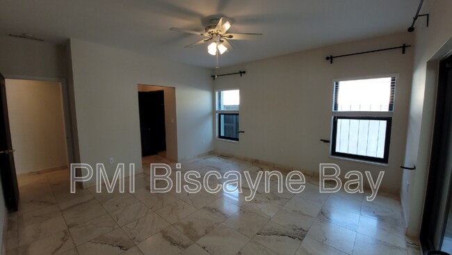 Building Photo - 21369 SW 92nd Ave