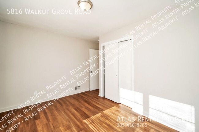 Building Photo - 5816 Walnut Grove Rd