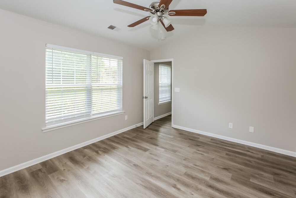 Building Photo - 5225 Hildreth Court