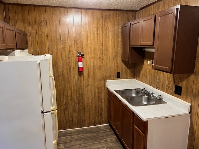 Kitchen - 3950 Bradford Ct