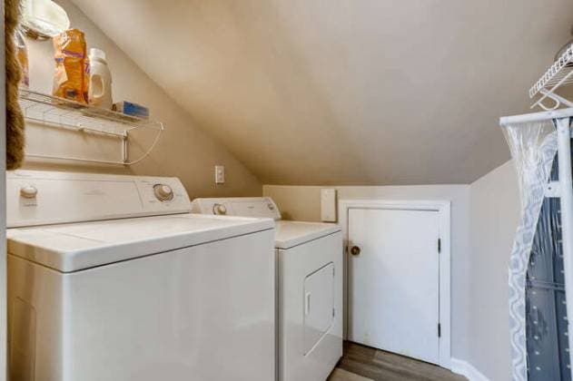 Building Photo - 1242 Spencer Ave