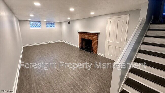 Building Photo - 3700 Blanche Ave