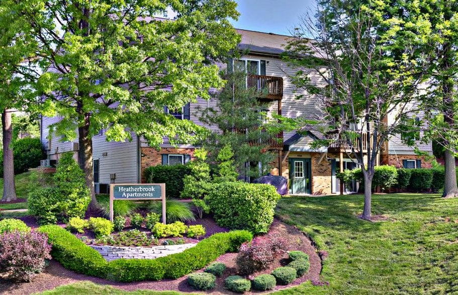 Building Photo - Heatherbrook