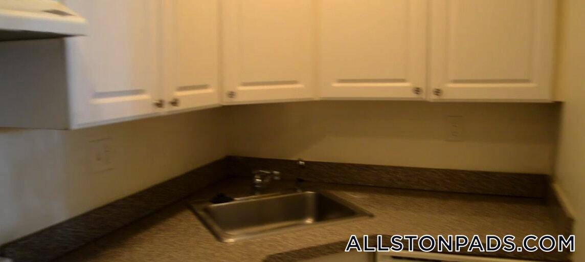 Building Photo - 26 Allston St