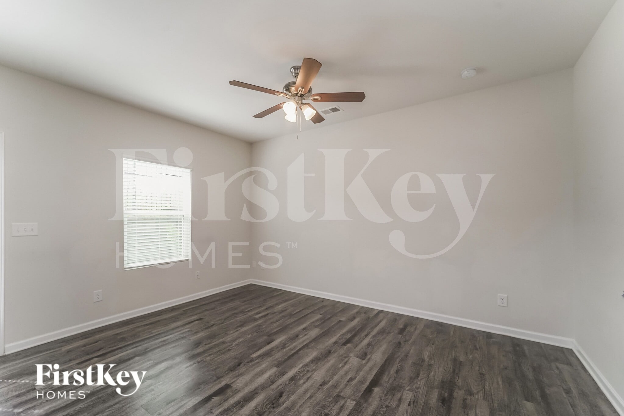 Building Photo - 10714 Rivergate Dr NW