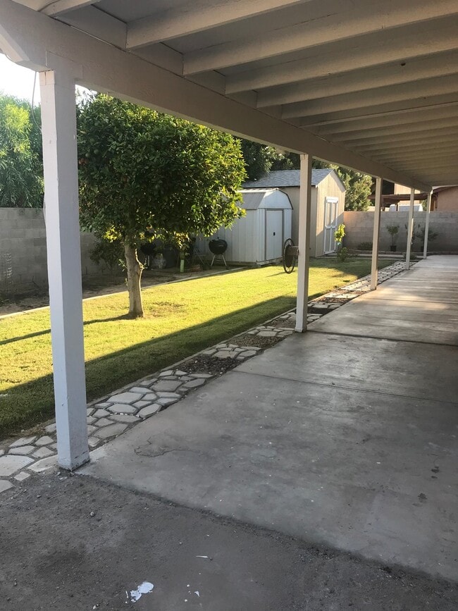 Building Photo - VILLA CORDOVA