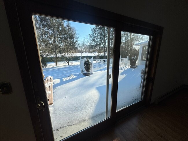 Building Photo - 651 Aldrich Rd