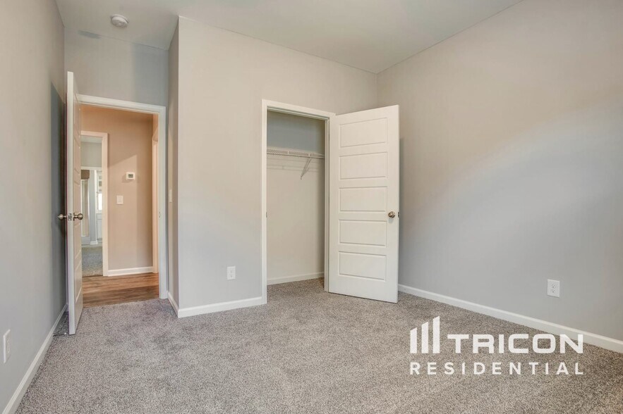 Building Photo - 710 W Coker Way