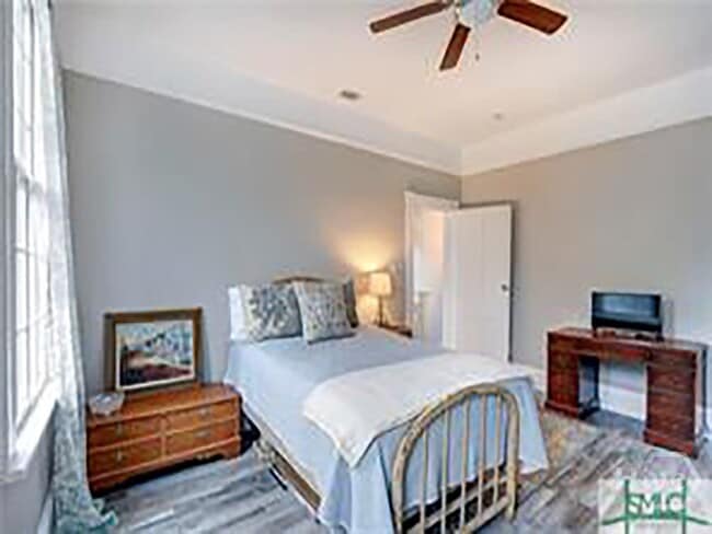 Building Photo - 514 E Anderson St