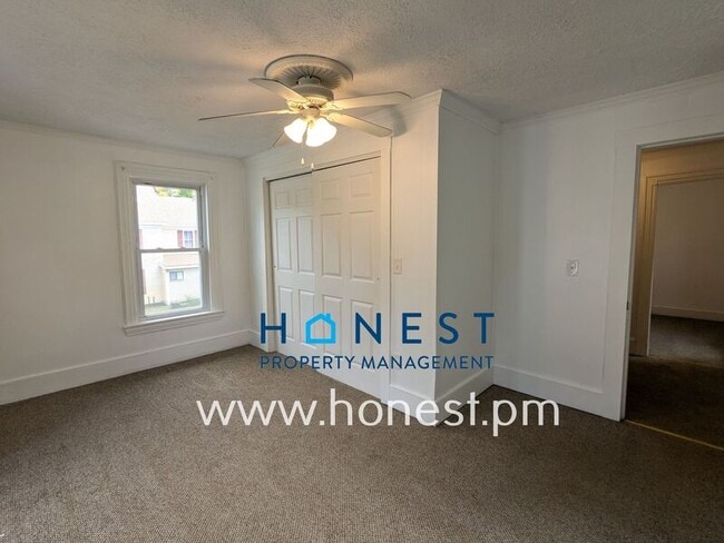 Building Photo - 41 Windsor St