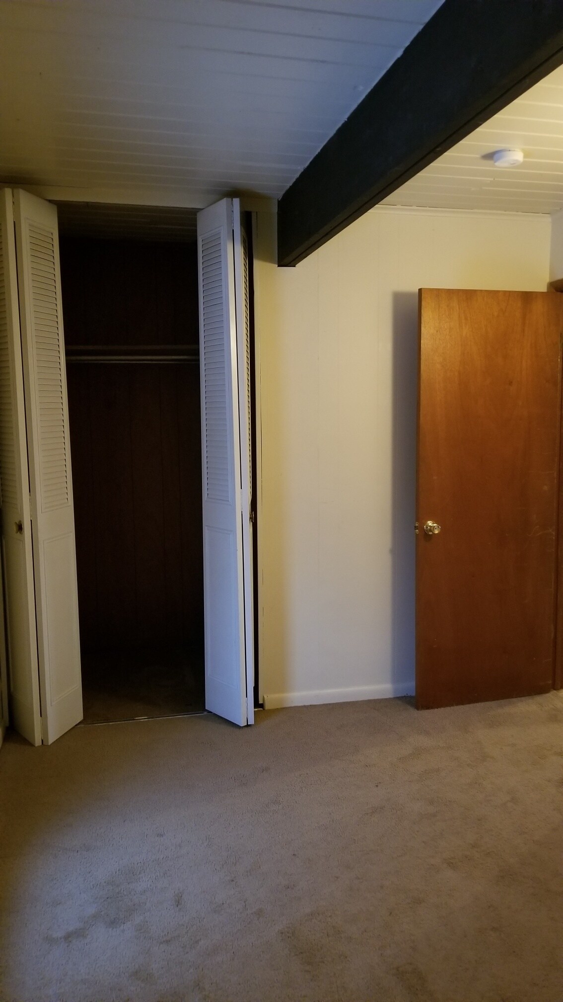 Building Photo - 2772 University Ave