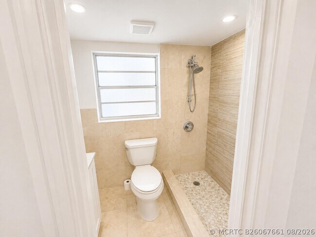 Building Photo - 7725 SW 86th St