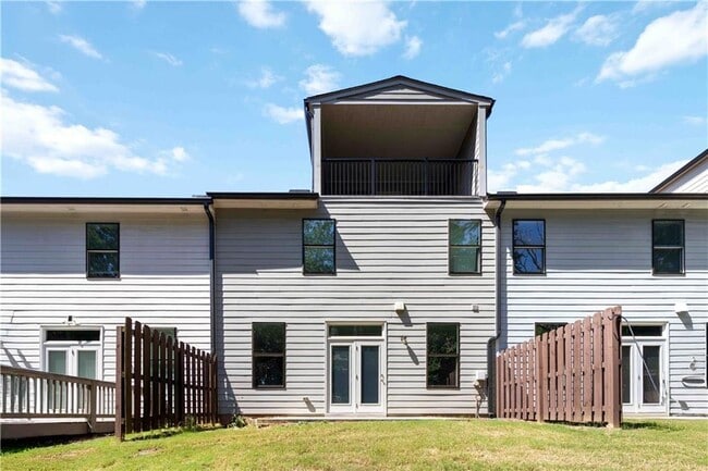 Building Photo - 1039 Collections Dr