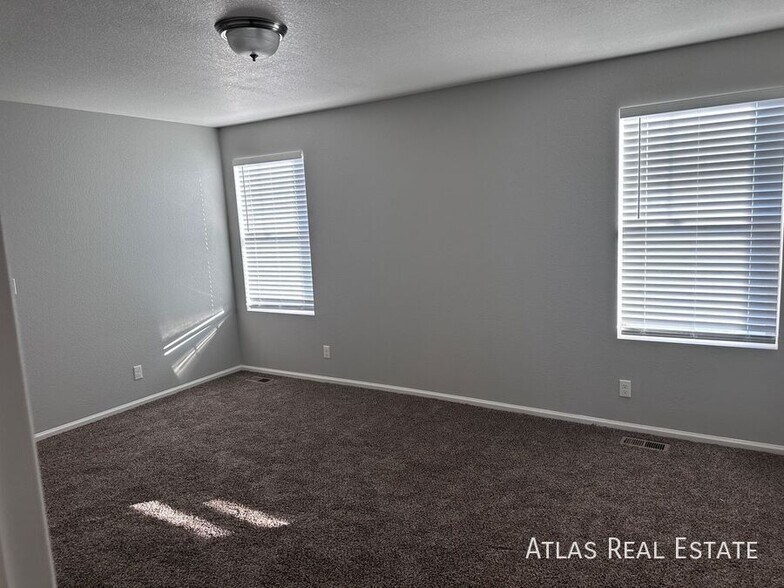 Building Photo - 18252 E 52nd Ave