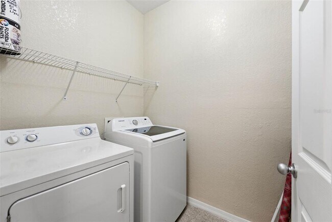 Building Photo - 8103 Lillies Way