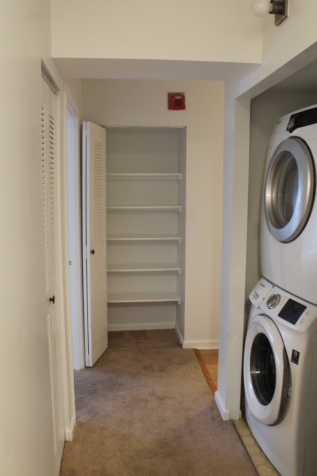 Full Size Washer and Dryer - 3800 Powell Ln