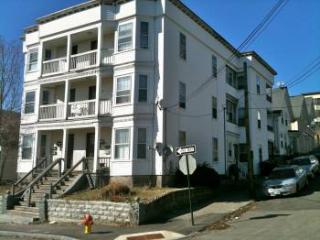 Building Photo - 480 Lake Ave