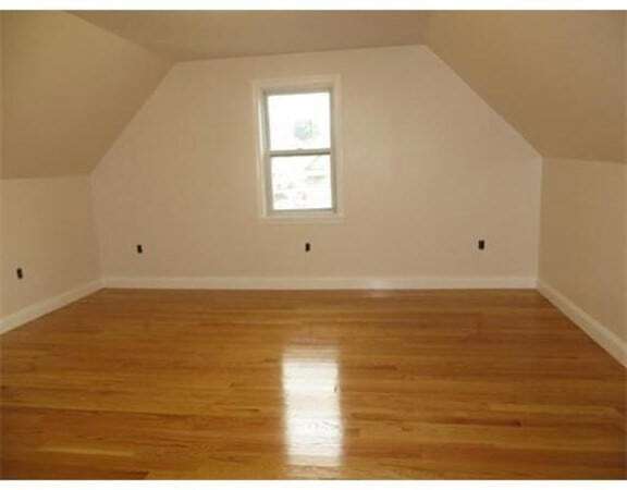 Building Photo - 254 Broadway